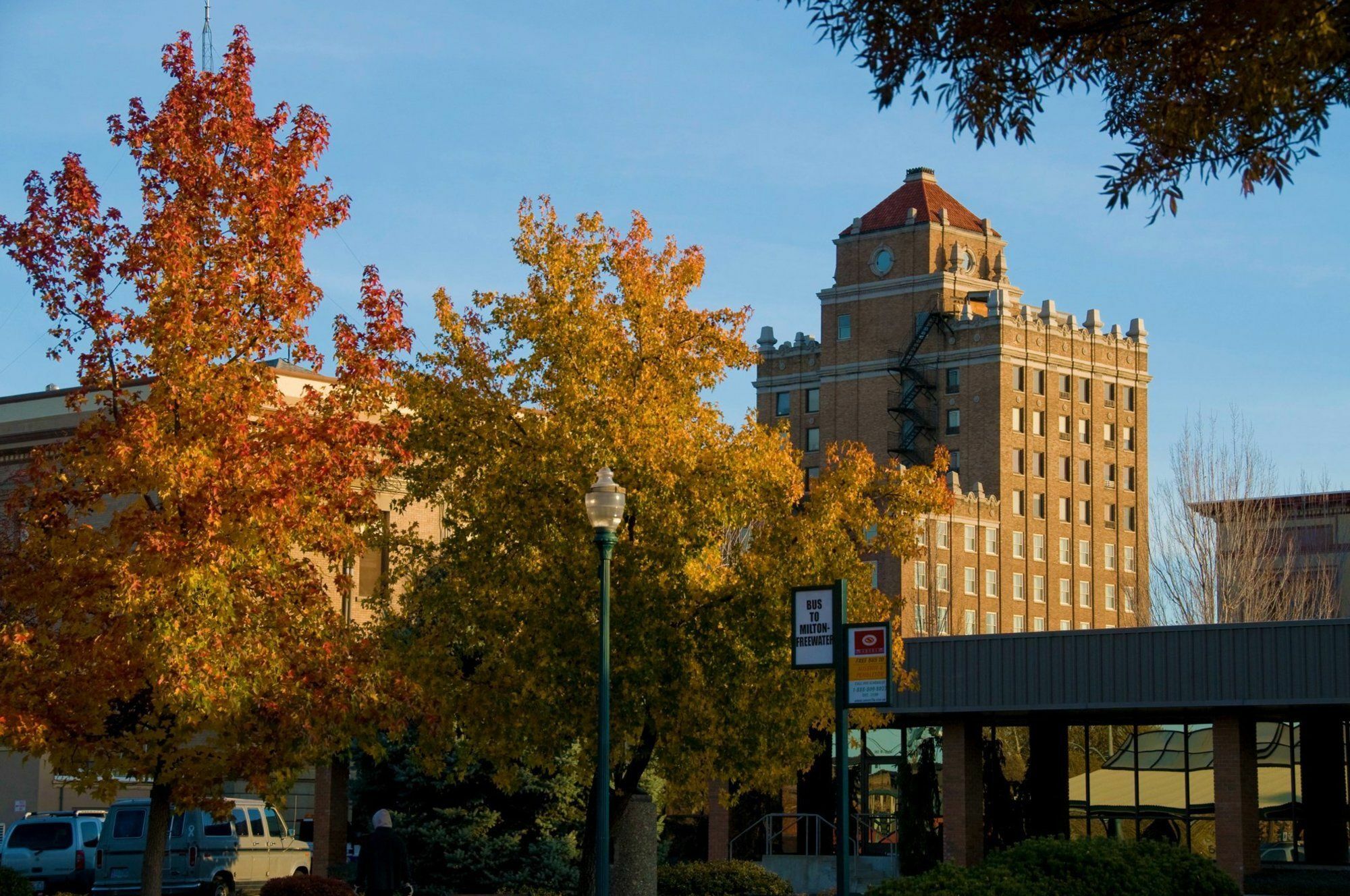 Marcus Whitman Hotel And Conference Center Уала Уала Екстериор снимка
